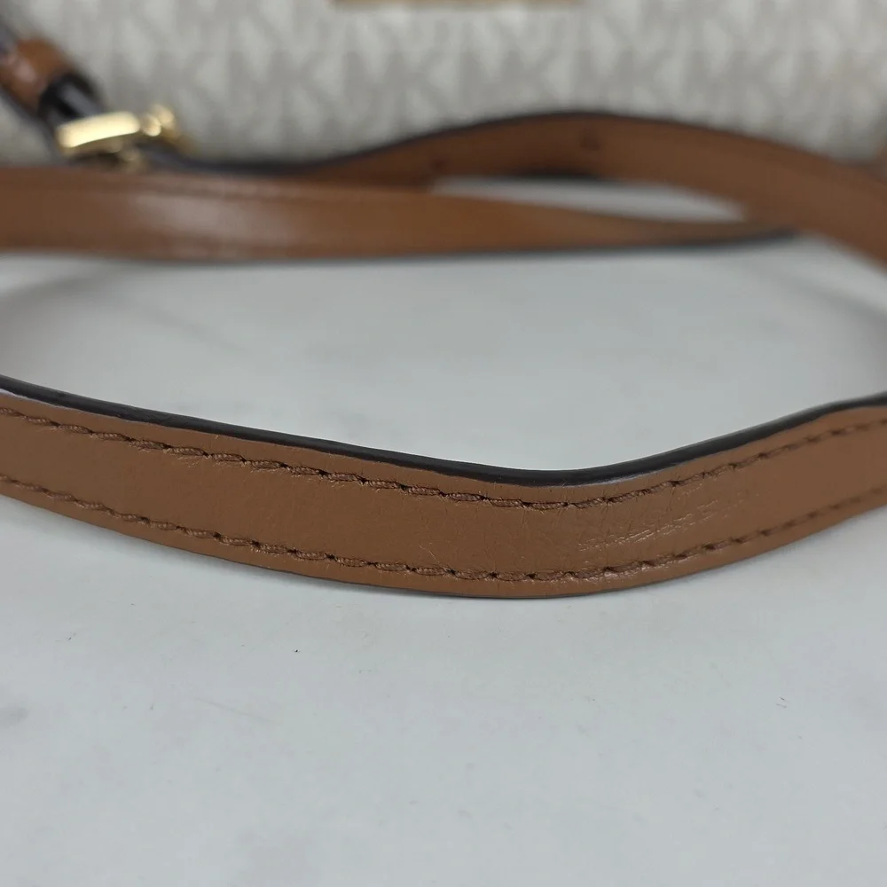 MICHAEL KORS VANILLA TAN‎ LOGO BAG LEXINGTON CROSSBODY SHOULDER PURSE GUC - Picture 12 of 16